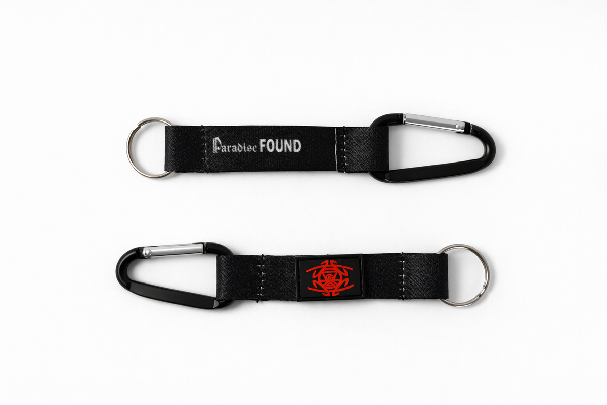 PARADISE FOUND CARABINER CHAIN